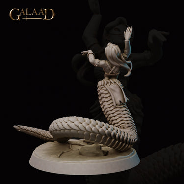 Naga Dancer